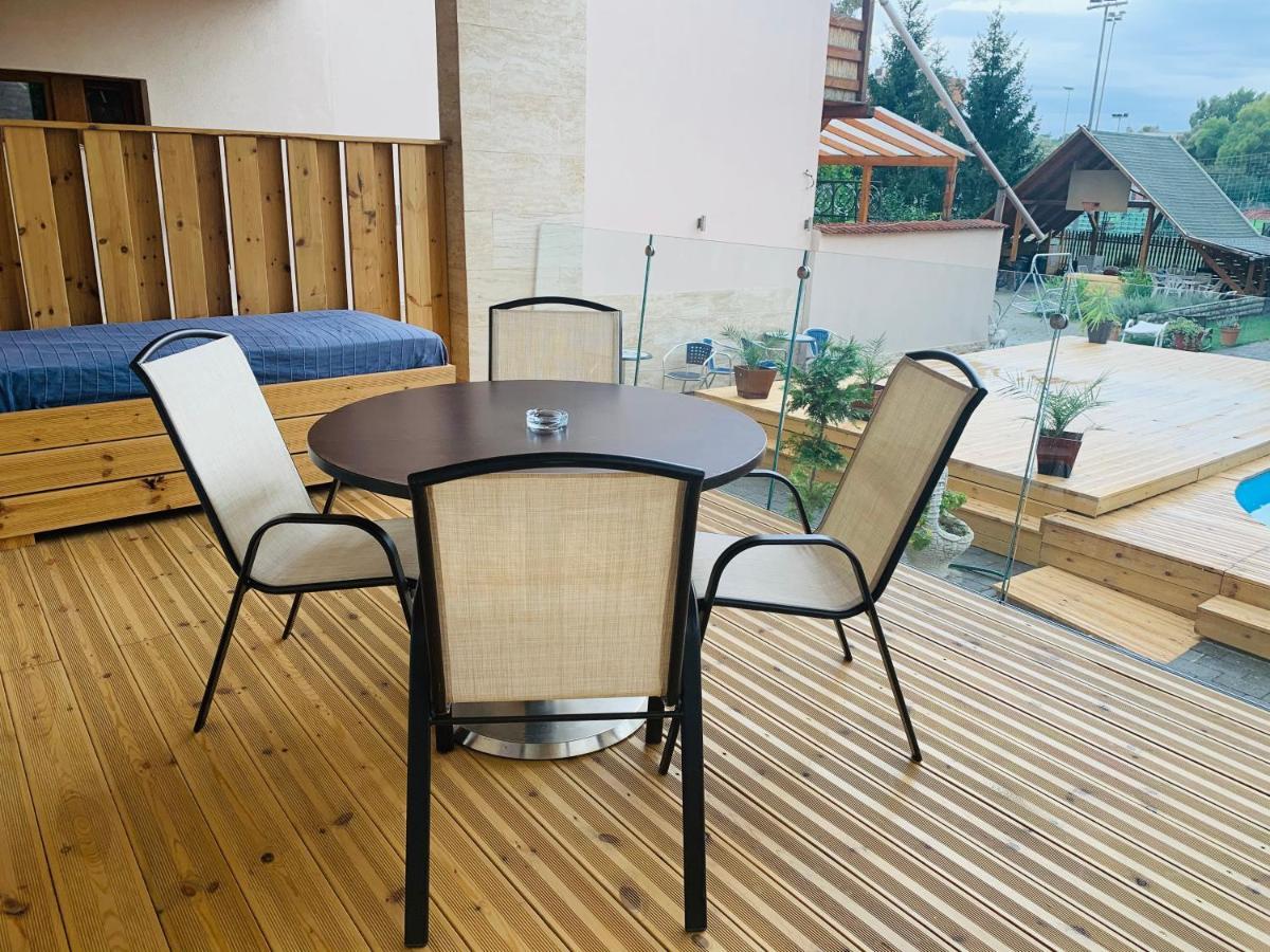 Egria Apartments Eksteriør bilde